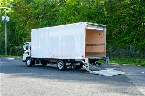 20 ft Box Truck with Lift Gate, DSL