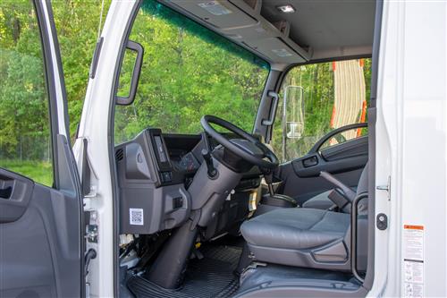 20 ft Box Truck with Lift Gate, DSL