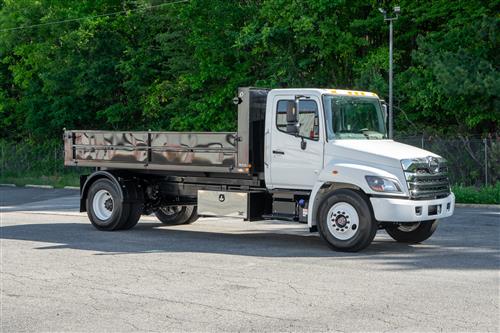 Dump Truck 16 FT, 9 YD, DSL